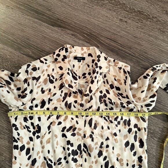 Rails Rebel Natural Abstract Animal Spotted 100% Silk Blouse - Picture 7 of 9